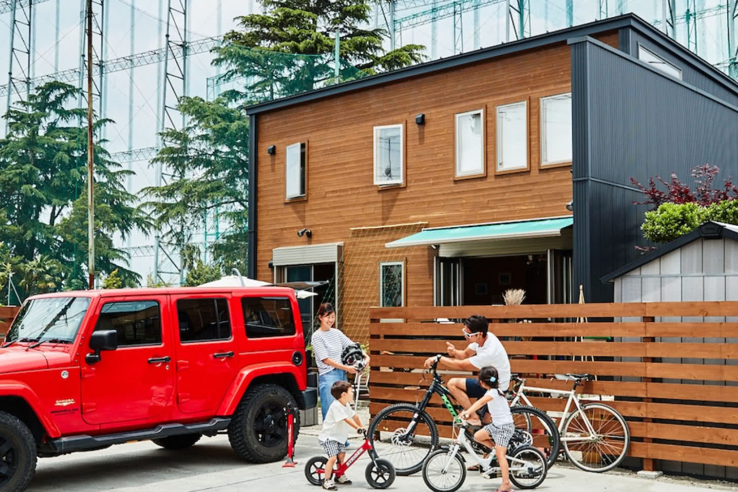 笑い声が響き合う、子育て家族の遊び場ハウス！｜暮らす人｜BESS